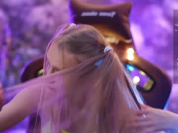 hardcore cam girl angeellina image #3832615