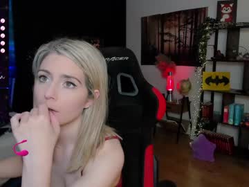 hardcore cam girl kimilee22 image #4435275