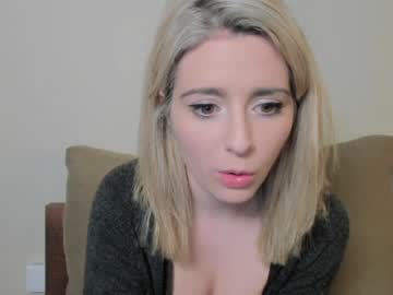 hardcore cam girl kimilee22 image #4352288