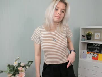 hardcore cam girl _naked_heart_ image #3754873