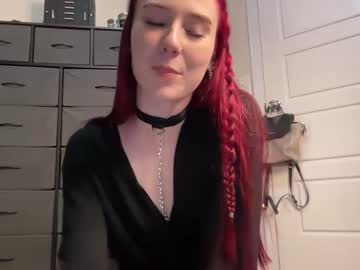 hardcore cam girl petite_scarlettt image #3517379