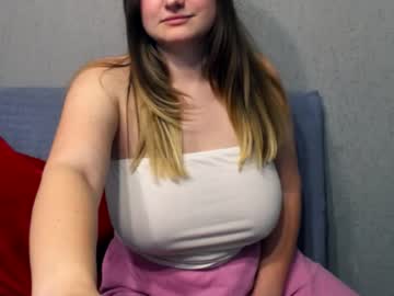 hardcore cam girl royalboobs image #1258418