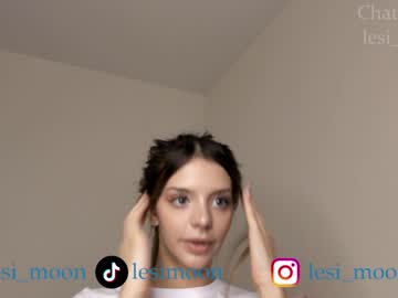 hardcore cam girl lesi_moon image #3967959