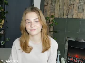 hardcore cam girl thomashelena image #825302