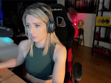 hardcore cam girl kimilee22 image #3182562