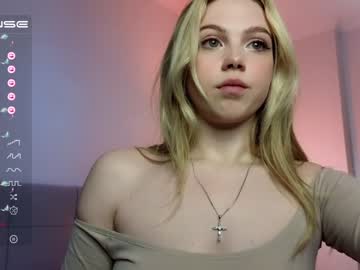 hardcore cam girl small_blondee image #2951502