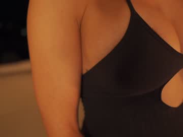 hardcore cam girl honeyco57 image #3953551
