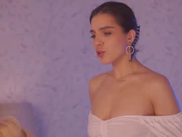 hardcore cam girl _2strangers image #2048206