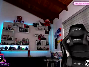 hardcore cam girl yesikasaenz image #1356696
