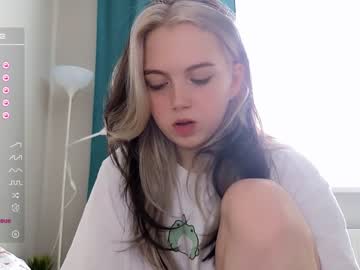 hardcore cam girl small_blondee image #3580992