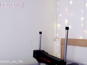 hardcore cam girl hot_wet_lilly image #2522728