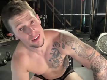 hardcore cam man browneyedmuscleboy32 image #3454993