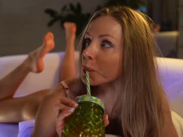 hardcore cam girl eva_fashionista image #4083254