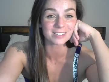hardcore cam girl foxyelle24 image #2889213