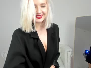 hardcore cam girl oliviabr0wn image #2183246