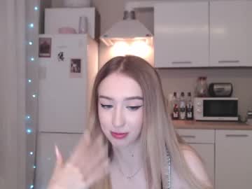 hardcore cam girl gudeeetama image #138531