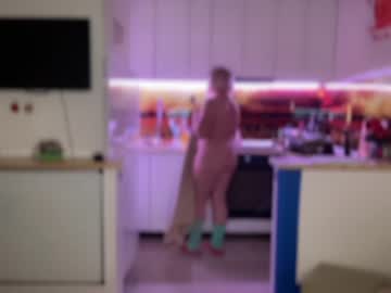 hardcore cam girl kiradivine image #3725950