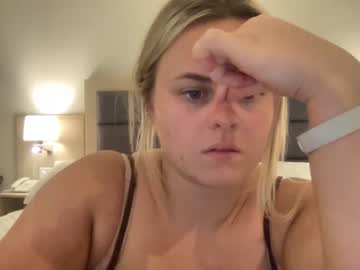 hardcore cam girl tigoldbitties11 image #1022940