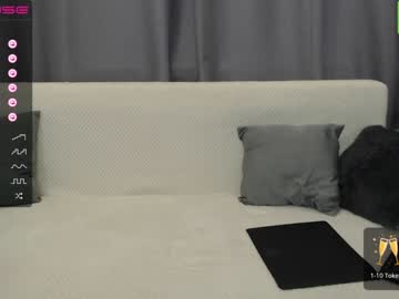 hardcore cam girl divaannie image #2116599