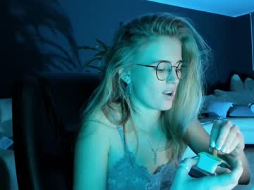 hardcore cam girl linellali image #1920955