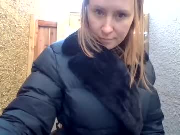 hardcore cam girl eatmypie69 image #3912107