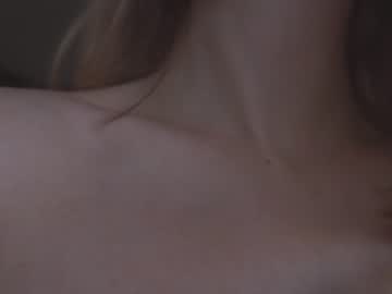hardcore cam girl bibi_it_is image #2436581