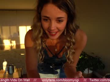 hardcore cam girl bloomyogi image #804104