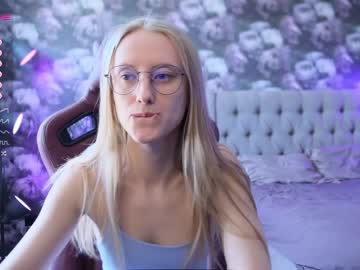hardcore cam girl angeellina image #2923011