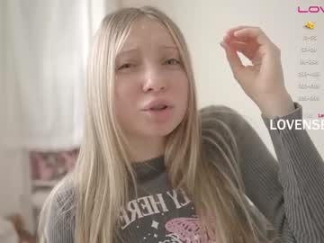 hardcore cam girl pureangeldolores image #4079187