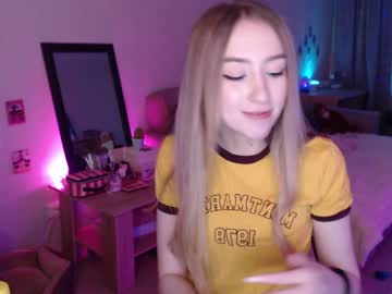 hardcore cam girl gudeeetama image #158134