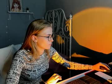 hardcore cam girl linellali image #1629344