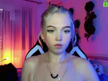 hardcore cam girl small_blondee image #3185455