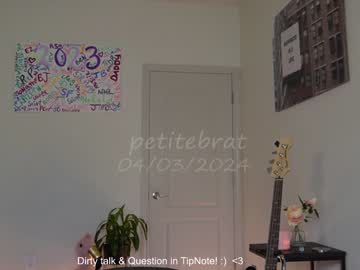 hardcore cam girl petitebrat image #4454059