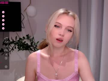 hardcore cam girl small_blondee image #1639985