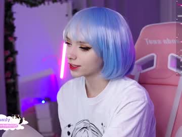 hardcore cam girl holliwould_ image #2368102