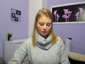 hardcore cam girl julie_wayne image #2236942