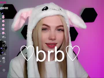 hardcore cam girl small_blondee image #2869233