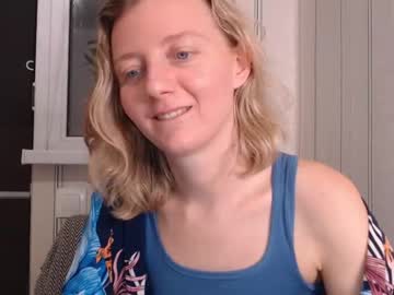 hardcore cam girl elly_helly image #1593068