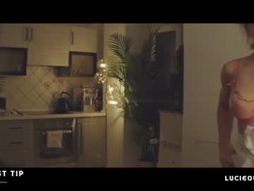 hardcore cam girl lucieoude_ image #2639336