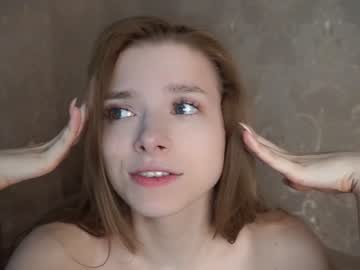 hardcore cam girl 1cequeen image #2645053