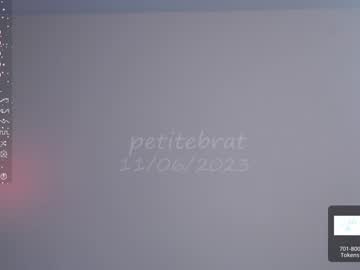 hardcore cam girl petitebrat image #3745081