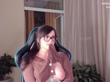hardcore cam girl aavee image #1841587