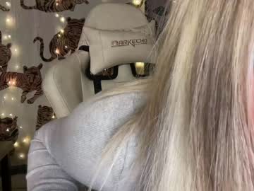 hardcore cam girl ari_02 image #3561147