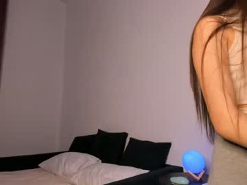 hardcore cam girl emilybatee image #2595385