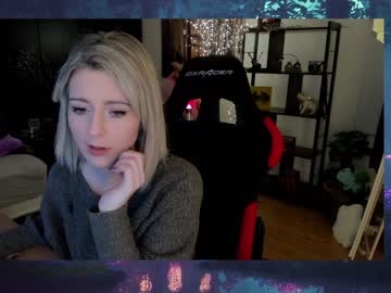 hardcore cam girl kimilee22 image #2620240