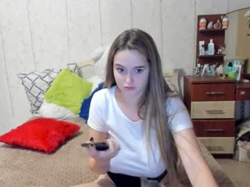 hardcore cam girl emmika_ image #1760910