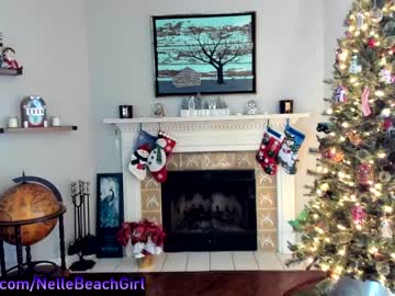 hardcore cam girl nellebeachgirl image #2175986