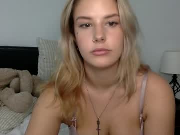 hardcore cam girl _xobbylizziexo image #3496616