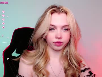 hardcore cam girl small_blondee image #2779602
