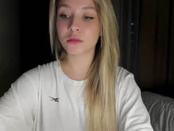 hardcore cam girl sun_shine_baby image #1147435